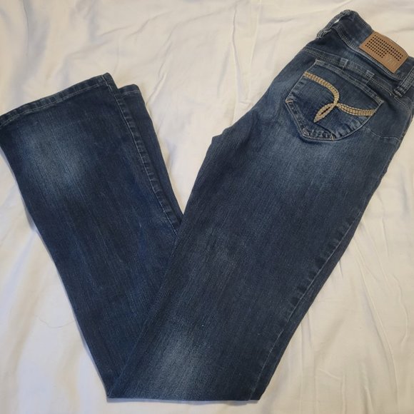 YMI boot cut jean - Picture 7 of 7